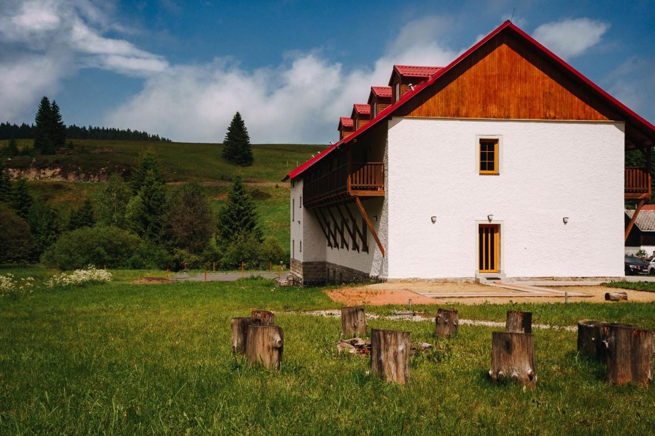 Apartman Ela Appartement Horní Blatná Buitenkant foto