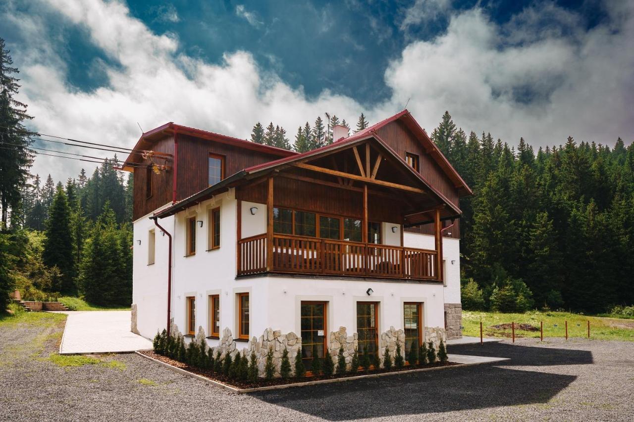 Apartman Ela Horní Blatná Buitenkant foto